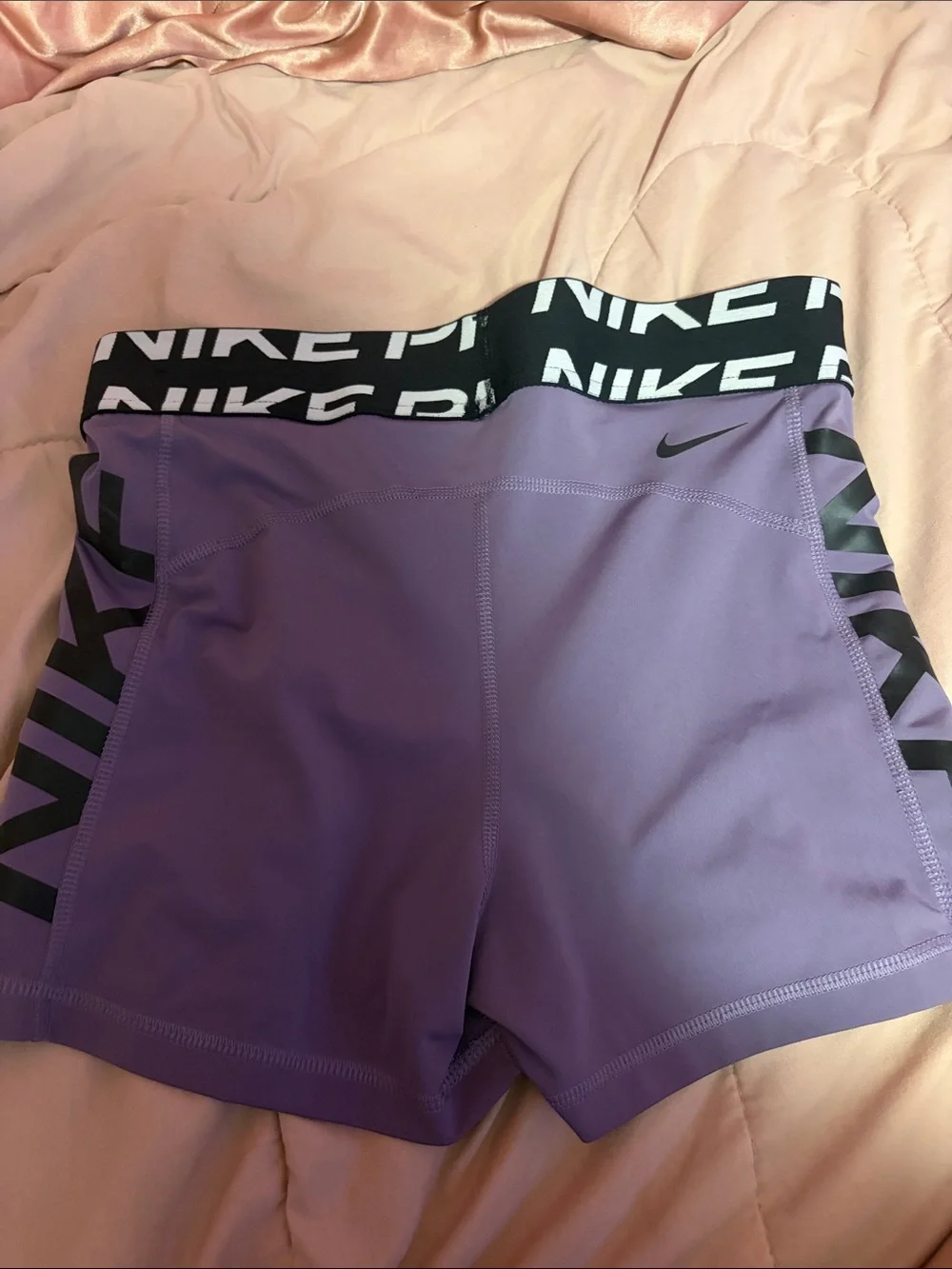 Nike Pro Lavender Women's Bike Shorts with Black Logo Waistband